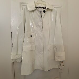Jane Post White Slicker with Patch Pockets